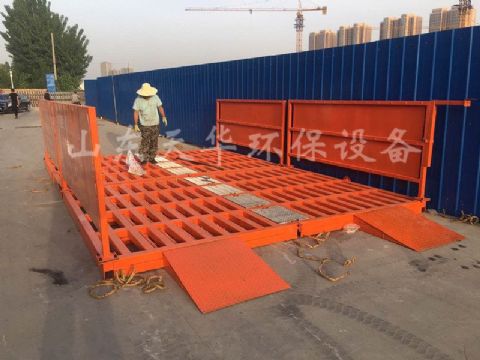 點擊查看詳細信息<br>標題：6m長免基礎(chǔ)型工程洗車機 閱讀次數(shù)：6086